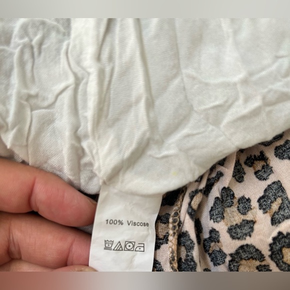 PrettyGarden Leopard Print Halter dress size M 100% viscose - Picture 8 of 8